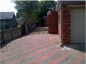 3 Bed Garden Cottage in Randhart