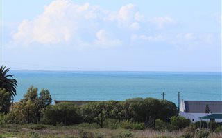 287 m² Land available in St Helena Views