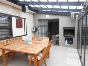 2 Bed House in Cosy Corner