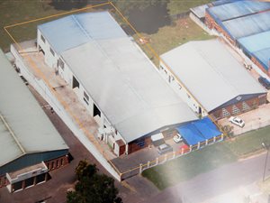 1540 m² Industrial space in Queensmead Industrial