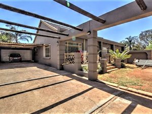 4 Bed House in Birchleigh