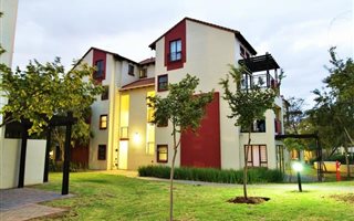 1 Bedroom Apartment in Oukraal Estate