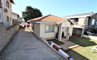 3 Bedroom House in Shallcross