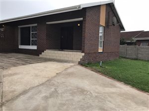 3 Bedroom House in Veld En Vlei