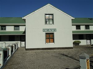 3 Bedroom Apartment in Paarl