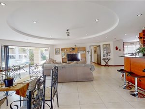 5 Bed House in Hazel Park