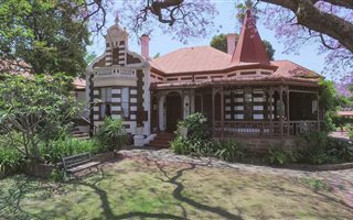 9 Bedroom House in Arcadia