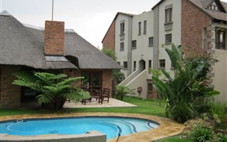 2 Bedroom Apartment in Randpark Ridge