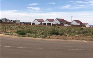 436 m² Land available in Golden Fields Estate