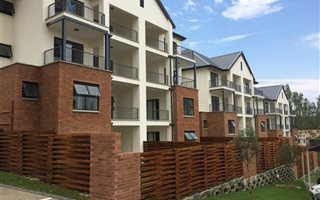 2 Bedroom Apartment in Kyalami Hills