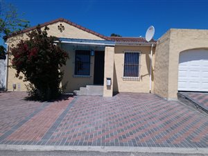 3 Bed House in Bernadino Heights