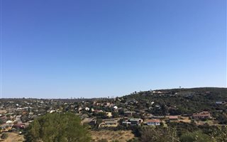 1796 m² Land available in Oatlands North