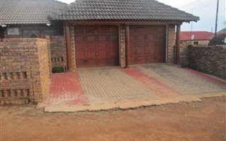 3 Bedroom House in Soshanguve
