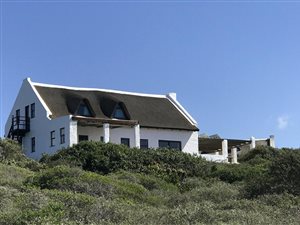 5 Bed Townhouse in Boggoms Bay