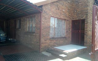 4 Bedroom House in Saulsville