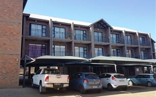 1 Bedroom Apartment in Vyfhoek