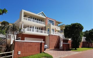 4 Bedroom House in Mt Edgecombe