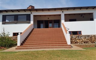 4.3 ha Farm in Tarlton