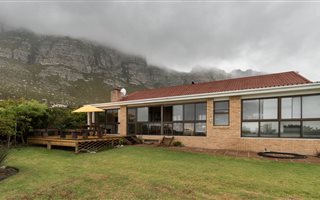2 Bedroom House in Bettys Bay