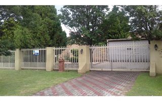 3 Bedroom House in Kroonstad