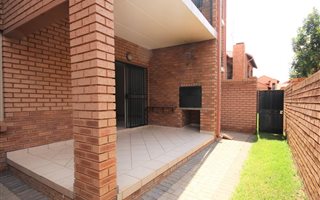 2 Bedroom Apartment in Silver Lakes