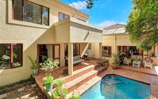 3 Bedroom House in River Club