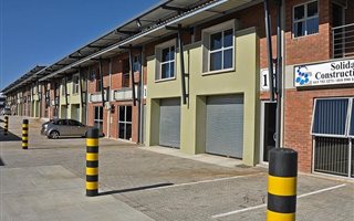 349 m² Industrial space in Riverside Park