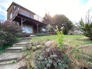 5 Bed House in Blythedale Beach
