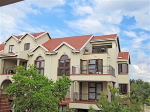 2 Bed Apartment in Bryanston
