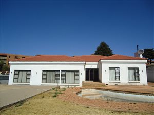 4 Bed House in Florida Park