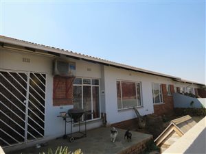 3 Bed Townhouse in Dersley