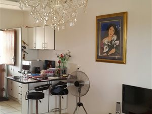 2 Bedroom Townhouse in Scheepers Heights