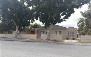4 Bedroom House in Despatch