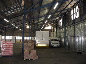 946 m² Industrial space in Mobeni