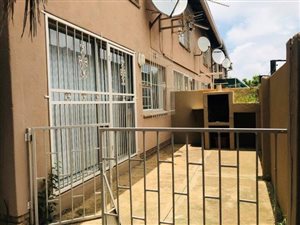 3 Bed Townhouse in Roseacre