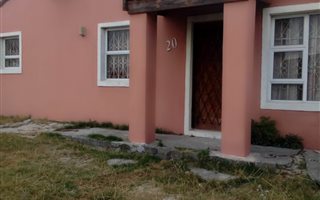 3 Bedroom House in Blue Downs