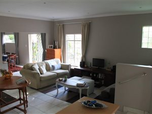 2 Bed Garden Cottage in Bryanston