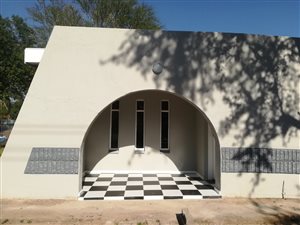 3 Bedroom House in Claremont