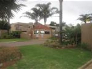 1 Bed Apartment in Roodepoort West