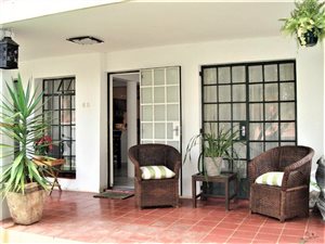 3 Bed Apartment in Magaliessig