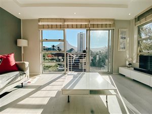 1 Bed Apartment in Vredehoek