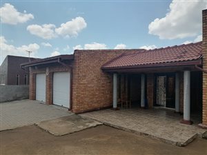 5 Bed House in Temba