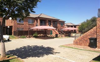 2 Bedroom Apartment in Rand Collieries