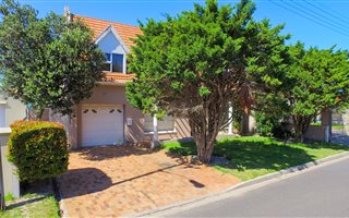 3 Bedroom House in Lansdowne