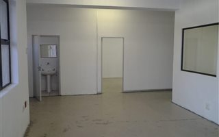 832 m² Industrial space in Umgeni Park