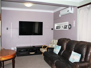3 Bed House in New Park