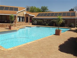 1 ha Farm in Ruimsig