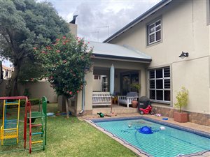 3 Bed House in Menlo Park