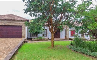 3 Bedroom House in Midlands Estate