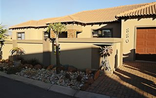 5 Bedroom House in Homes Haven